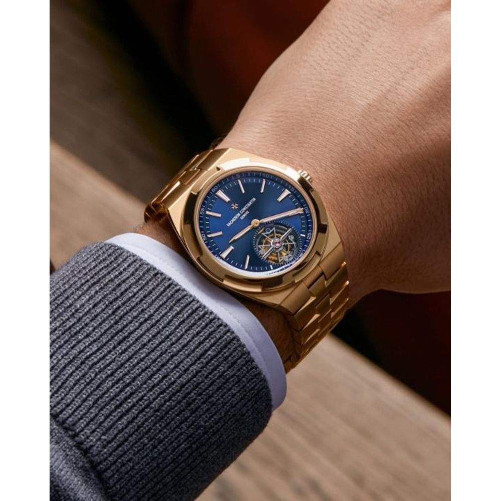 Vachero_on Constantin Overseas Tourbillon copper blue