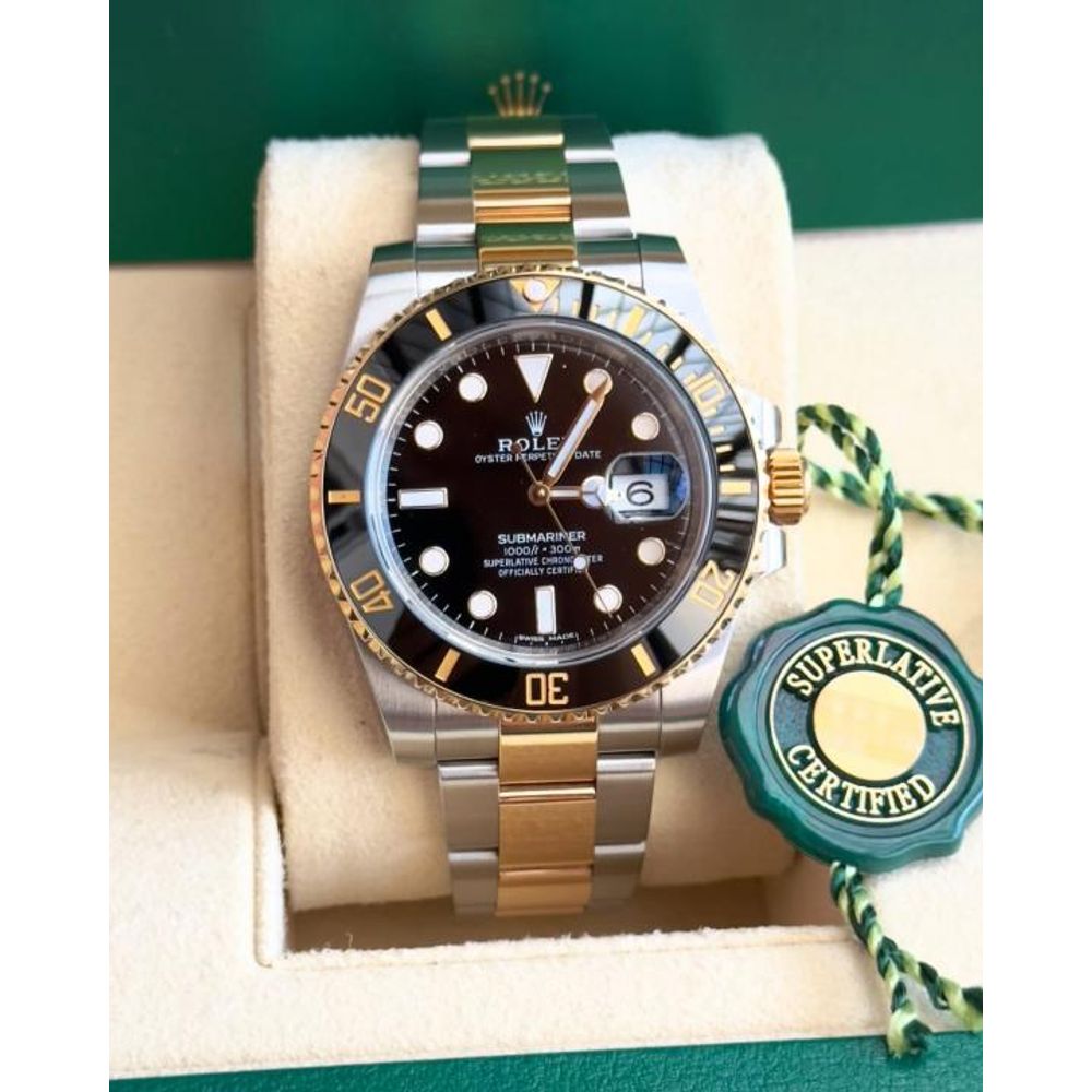 Rolee_x Oyster Perpetual Submarine 2Ton-Gold-Black