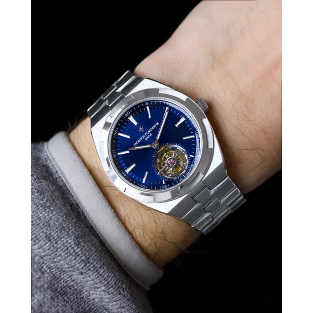 Vachero_on Constantin Overseas Tourbillon silver blue