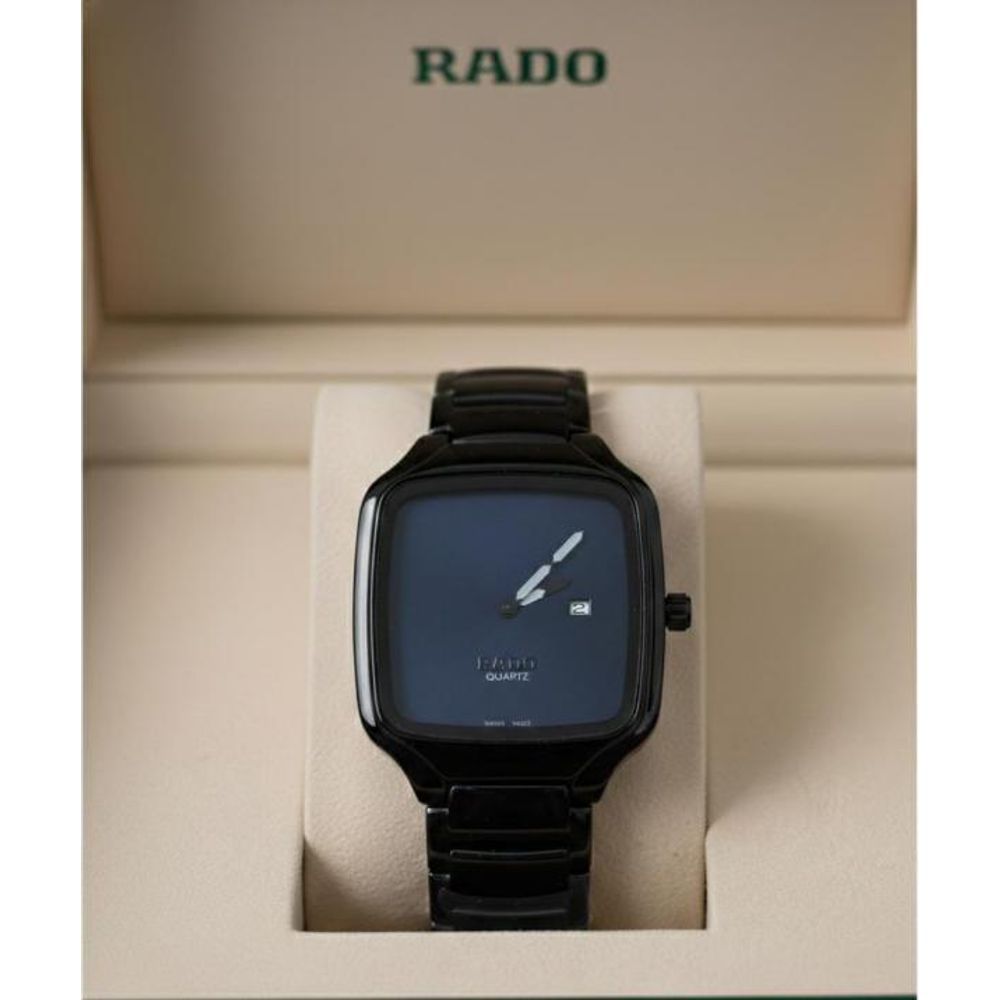 Radd_o True Square Quartz Undigital