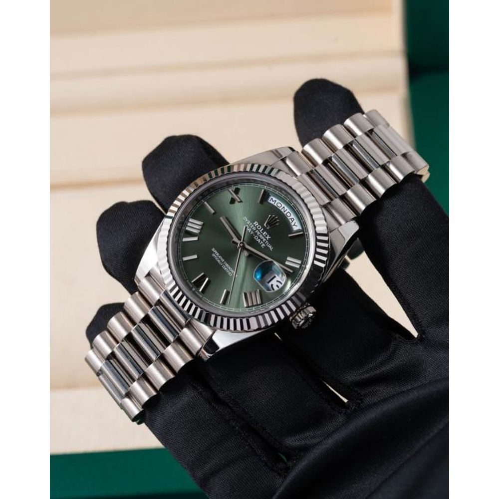 Rolee_x Oyster Perpetual Day Date 40 Battery Silver-Green