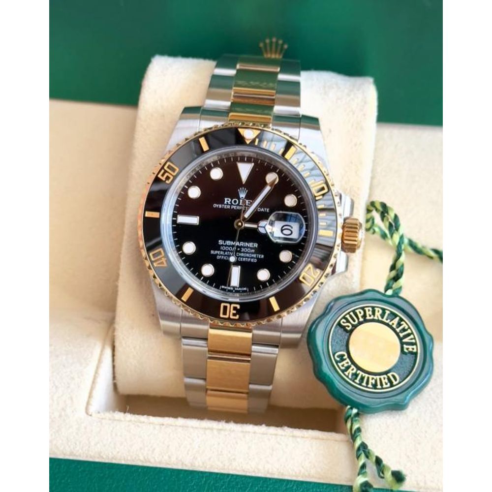 Rolee_x Oyster Perpetual Submarine 2Ton-Gold-Black