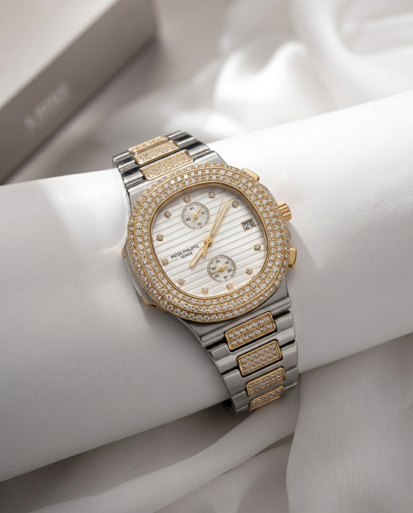 Patek Phillippe Nautilus Diamond Two Tone White J1671
