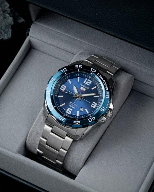 Seiko 5 Sports SRPB79J1