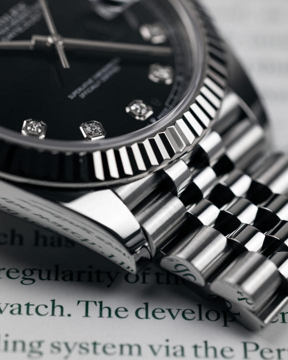 Rolee_x Oyster Perpetual Date Just Diamond Silver-Black-Diamond
