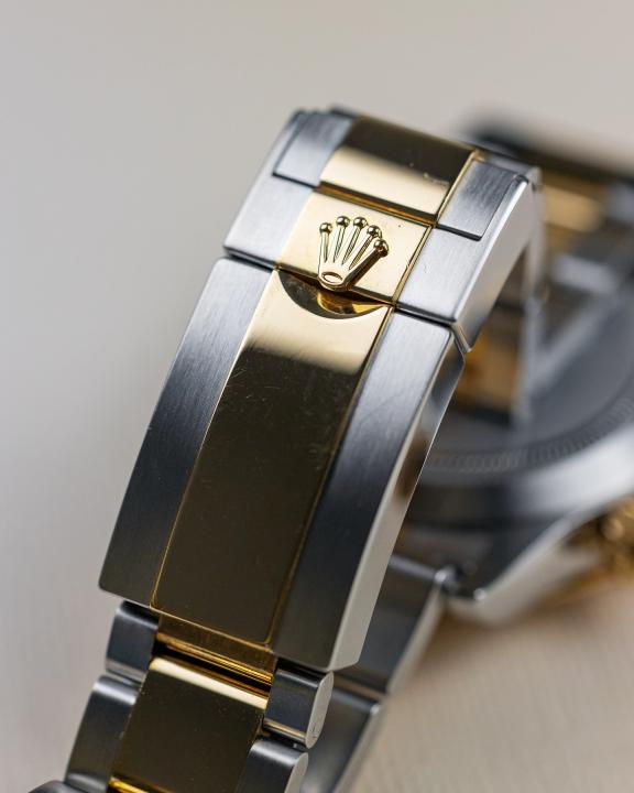 Rolee_x Oyster Perpetual Daytona Chosmograph 2Ton-Gold-White