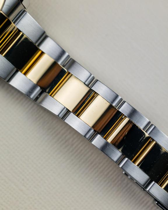 Rolee_x Oyster Perpetual Daytona Chosmograph 2Ton-Gold-White