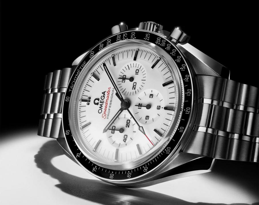 Omegha Speedmaster Moonwatch Professional silver white Chronograp