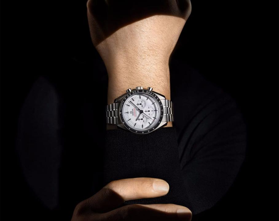 Omegha Speedmaster Moonwatch Professional silver white Chronograp