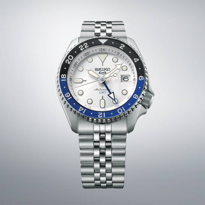 5 Sprots GMT Automatic
