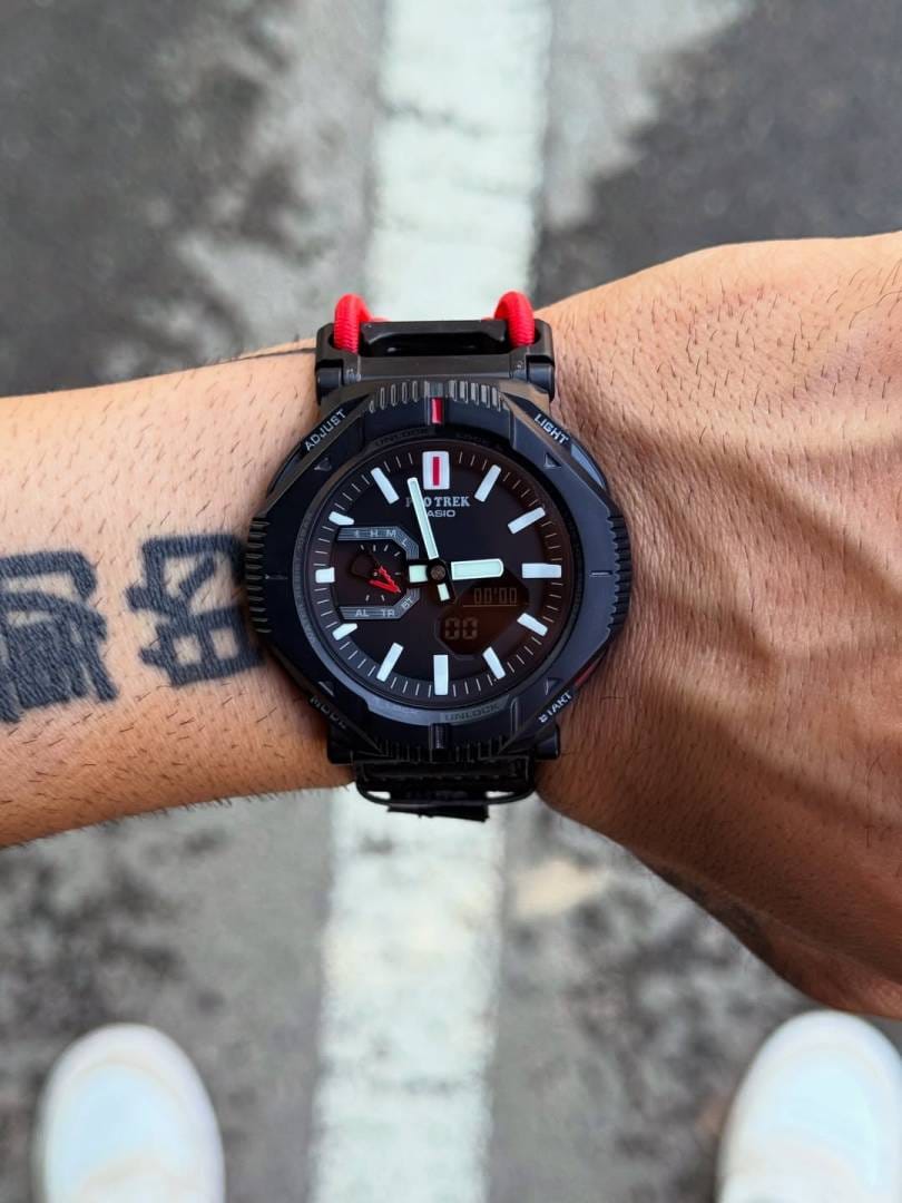 Pro Trek PRJ - B001B - 2 Black