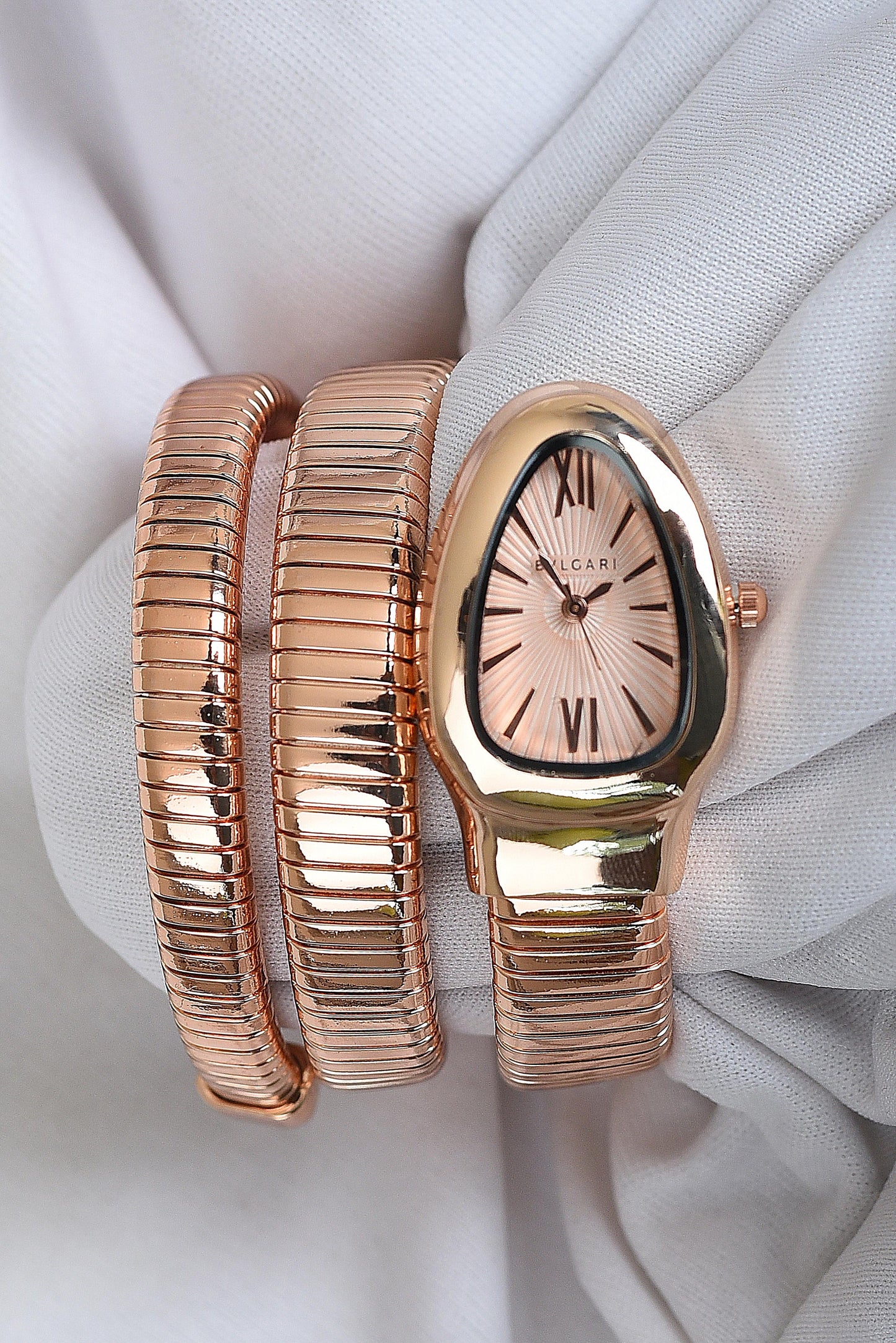 BVLGARI-ROSEGOLD-WITHOUTSTONE